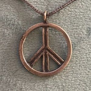 Silpada Sterling Silver Peace Sign Necklace N1971.